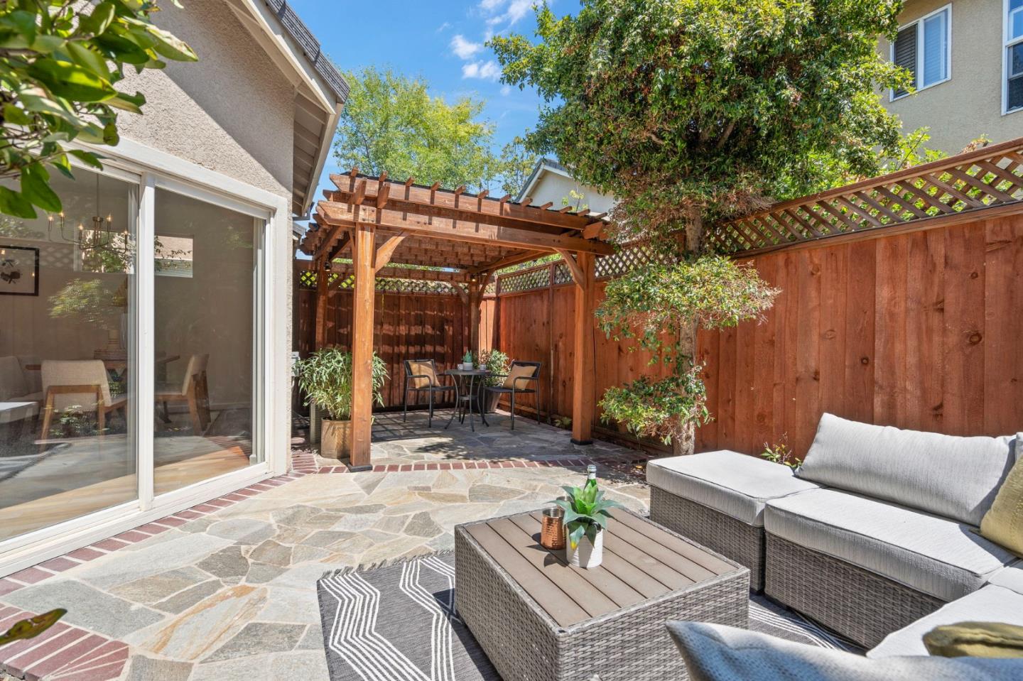 Detail Gallery Image 20 of 25 For 3756 Versailles Ct, San Jose,  CA 95127 - 4 Beds | 2/1 Baths