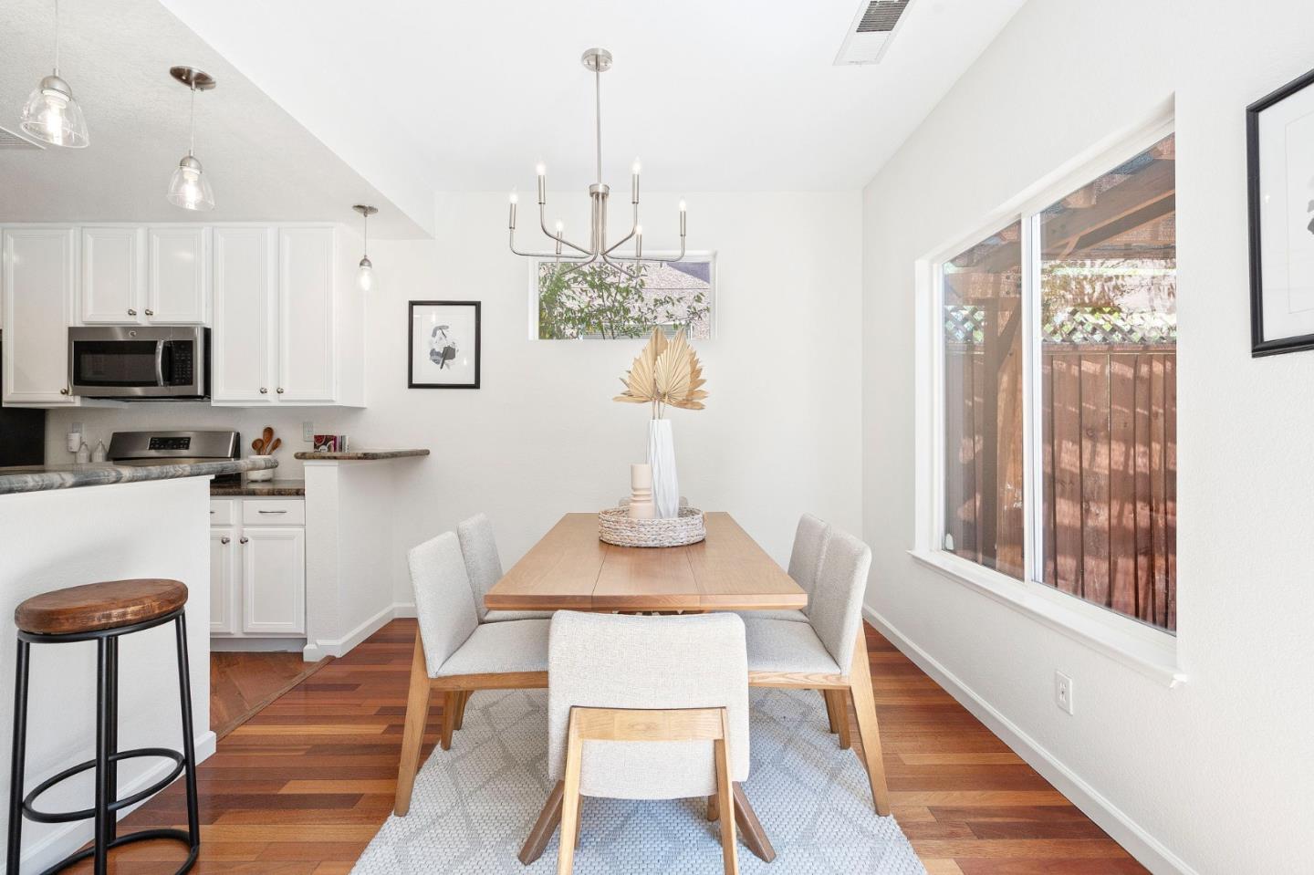 Detail Gallery Image 6 of 25 For 3756 Versailles Ct, San Jose,  CA 95127 - 4 Beds | 2/1 Baths