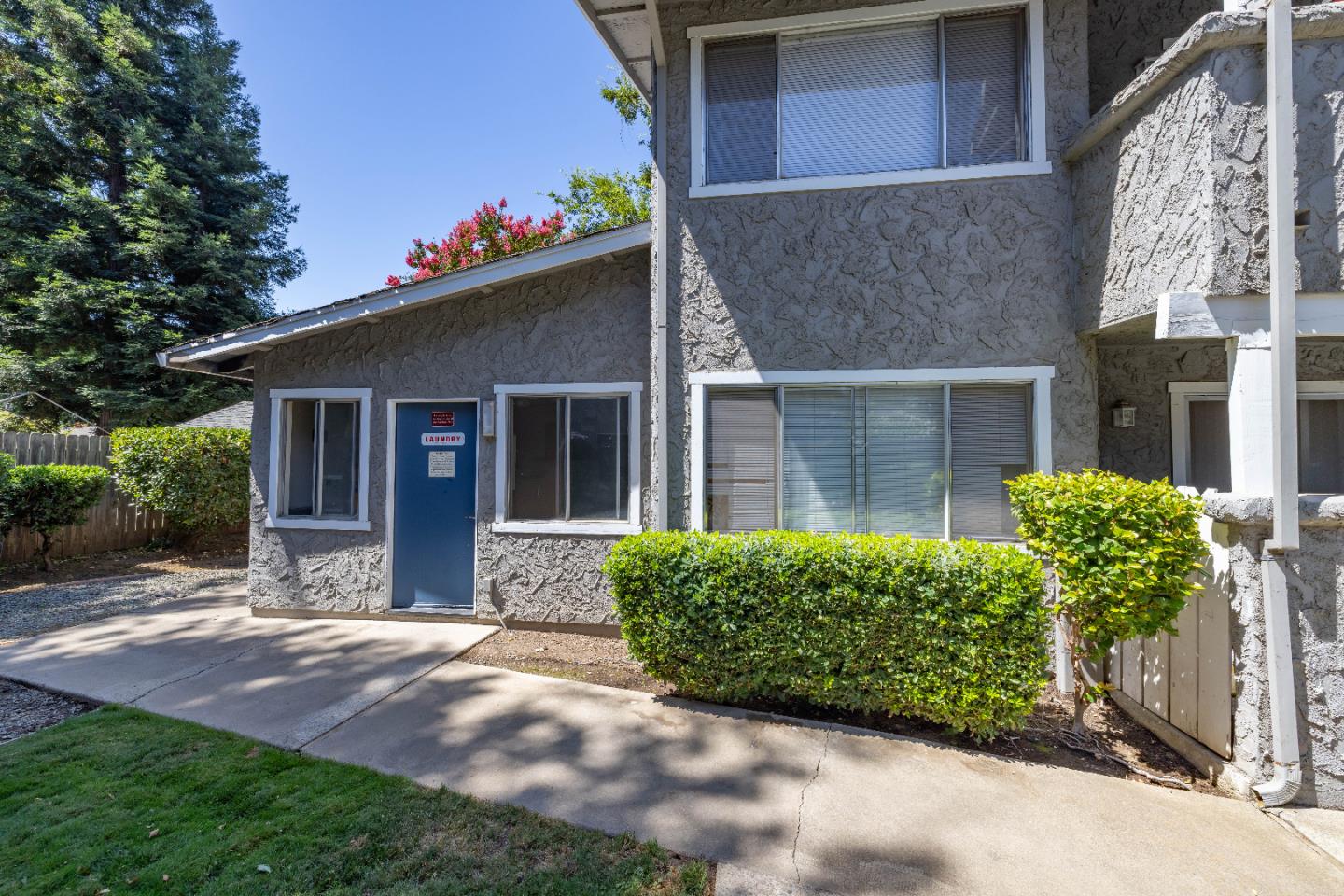 Detail Gallery Image 4 of 12 For 821 W East Ave, Chico,  CA 95926 - – Beds | – Baths