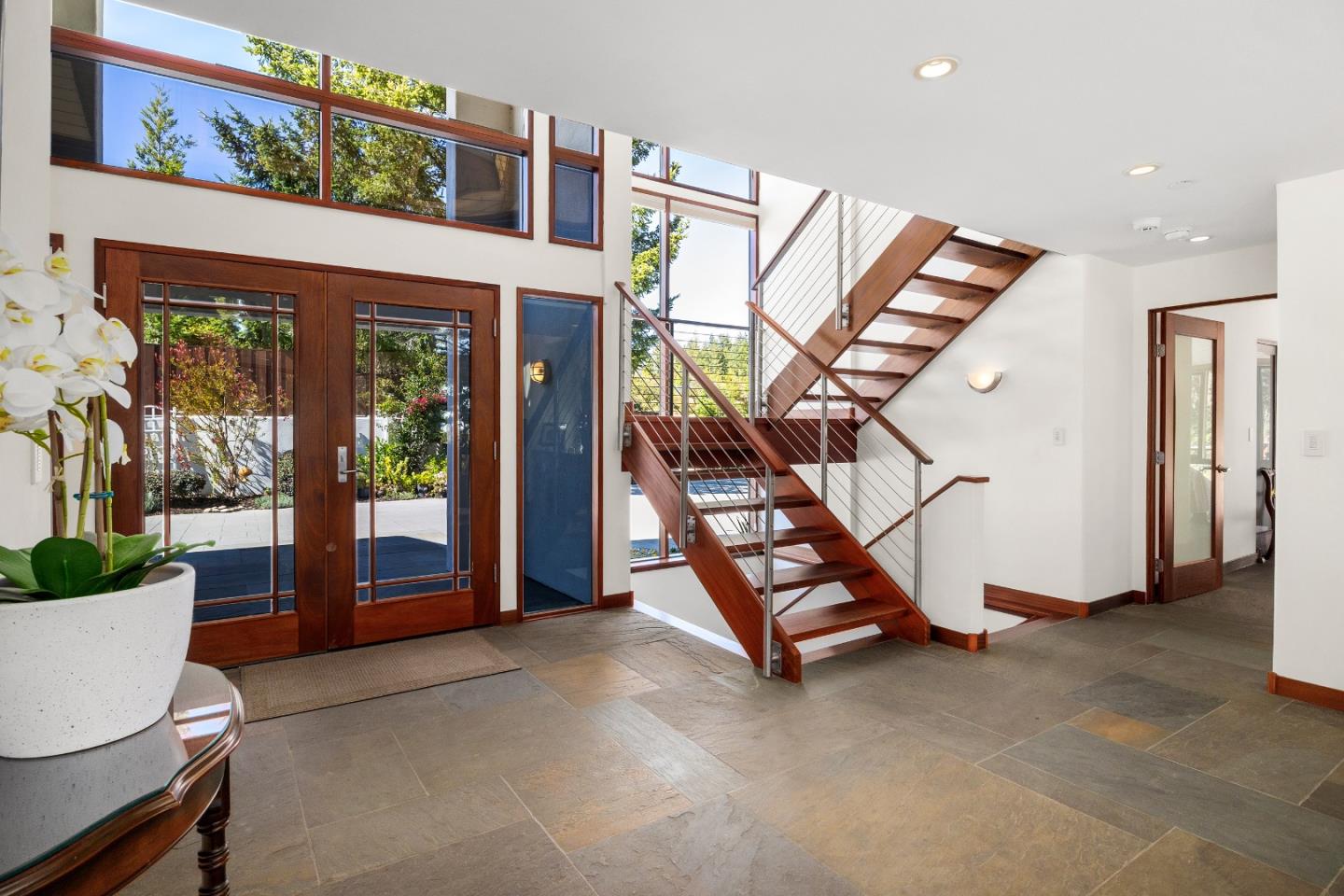 Detail Gallery Image 11 of 88 For 340 Twilight Ln, Santa Cruz,  CA 95060 - 3 Beds | 2/1 Baths