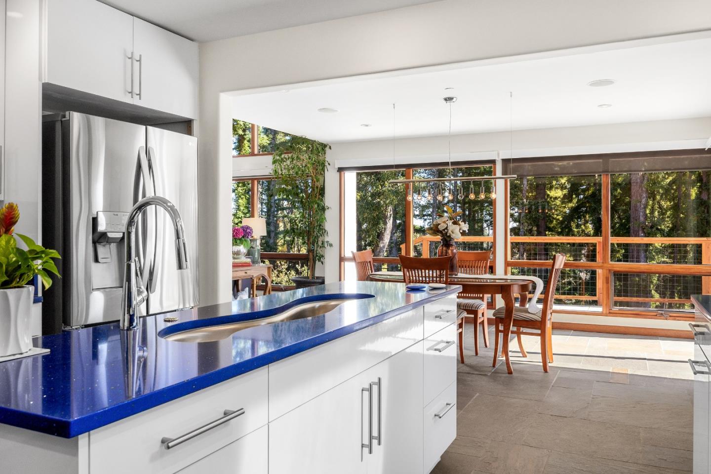 Detail Gallery Image 19 of 88 For 340 Twilight Ln, Santa Cruz,  CA 95060 - 3 Beds | 2/1 Baths