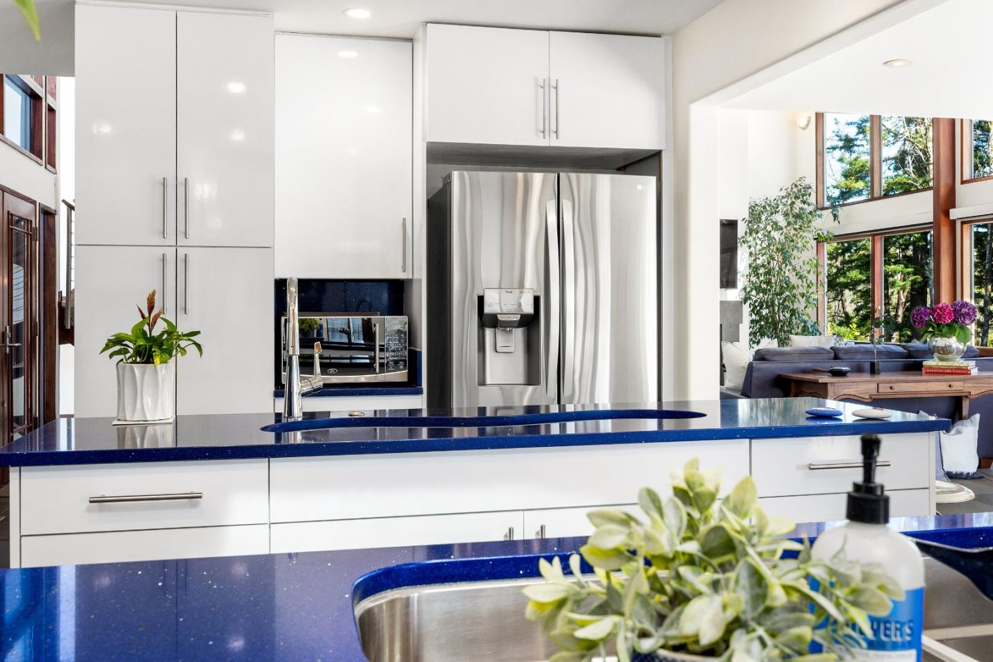Detail Gallery Image 22 of 88 For 340 Twilight Ln, Santa Cruz,  CA 95060 - 3 Beds | 2/1 Baths
