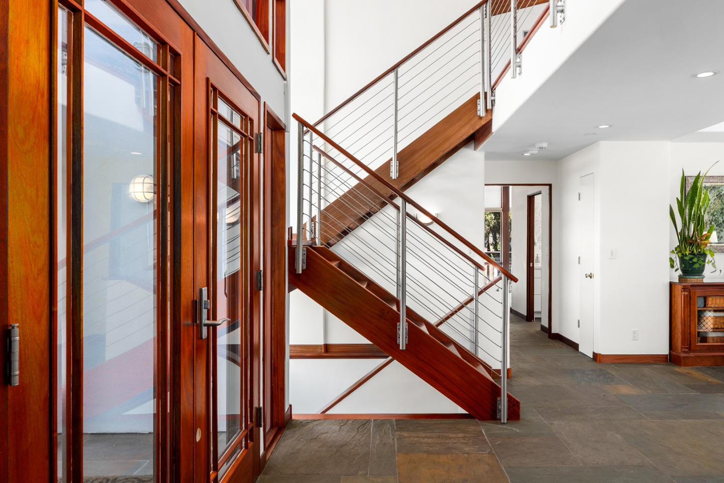 Detail Gallery Image 28 of 88 For 340 Twilight Ln, Santa Cruz,  CA 95060 - 3 Beds | 2/1 Baths