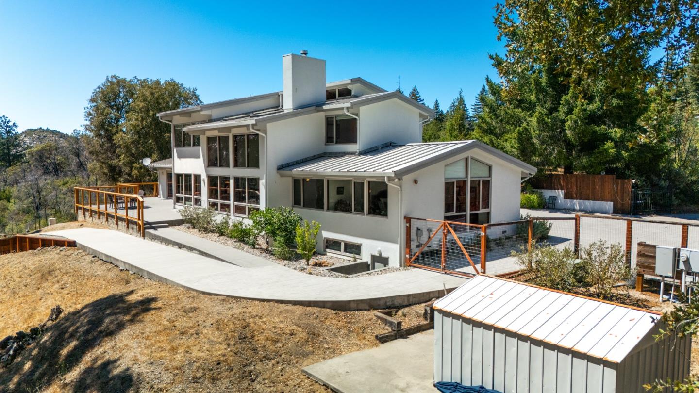 Detail Gallery Image 63 of 88 For 340 Twilight Ln, Santa Cruz,  CA 95060 - 3 Beds | 2/1 Baths