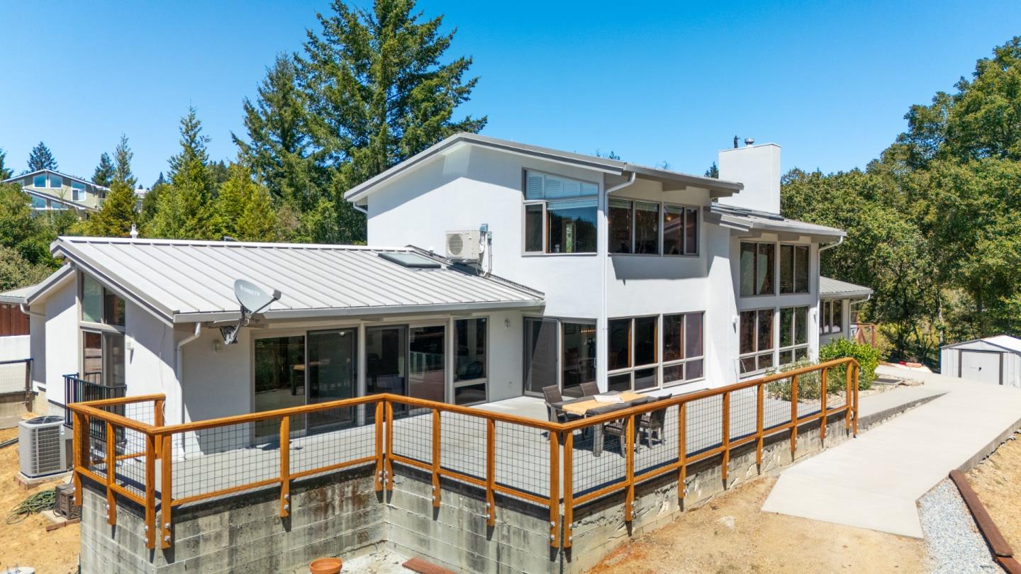 Detail Gallery Image 65 of 88 For 340 Twilight Ln, Santa Cruz,  CA 95060 - 3 Beds | 2/1 Baths