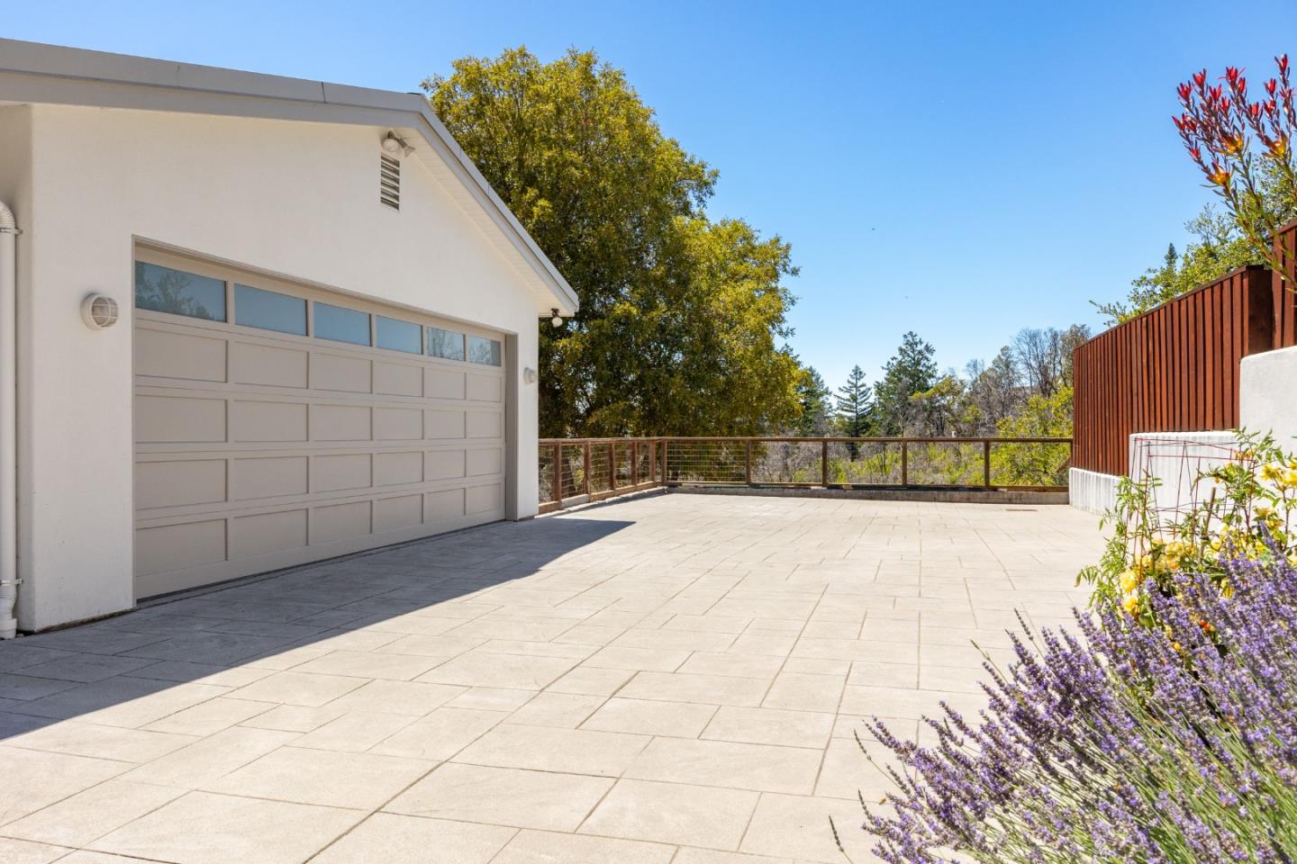 Detail Gallery Image 70 of 88 For 340 Twilight Ln, Santa Cruz,  CA 95060 - 3 Beds | 2/1 Baths