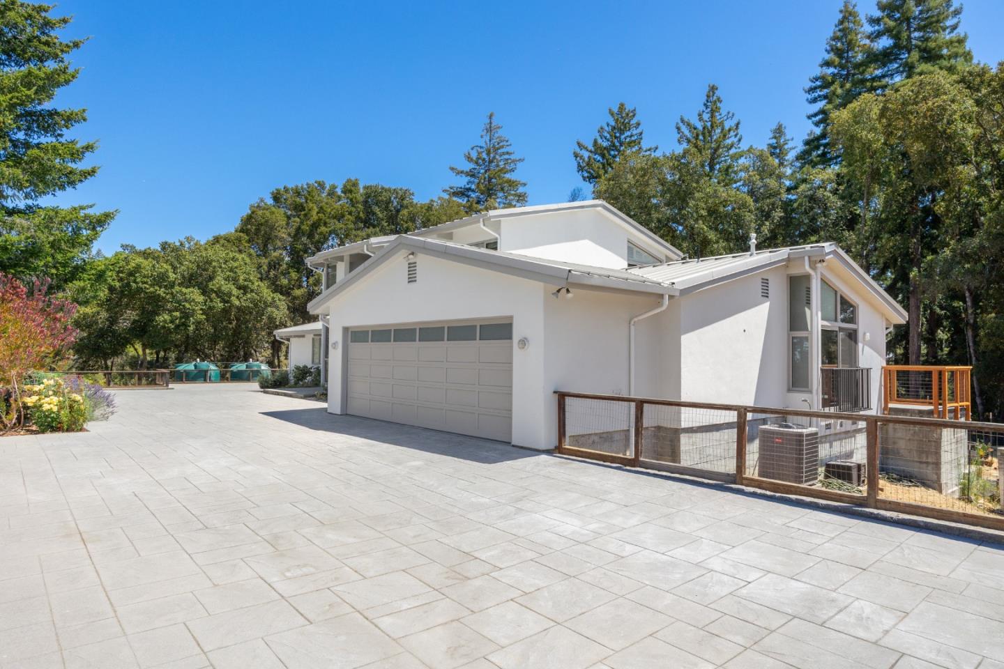 Detail Gallery Image 74 of 88 For 340 Twilight Ln, Santa Cruz,  CA 95060 - 3 Beds | 2/1 Baths