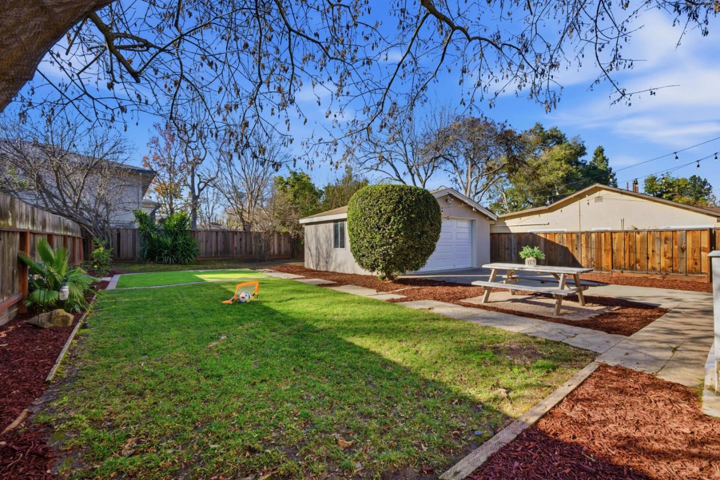 Detail Gallery Image 36 of 54 For 271 N Central Ave, Campbell,  CA 95008 - 3 Beds | 1 Baths