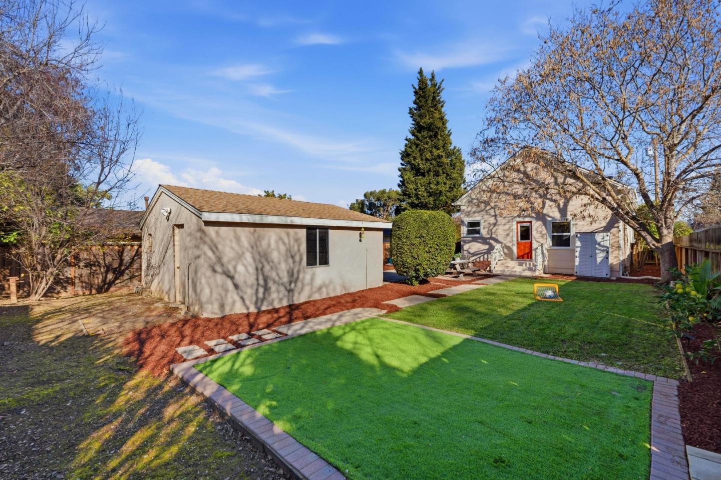 Detail Gallery Image 37 of 54 For 271 N Central Ave, Campbell,  CA 95008 - 3 Beds | 1 Baths