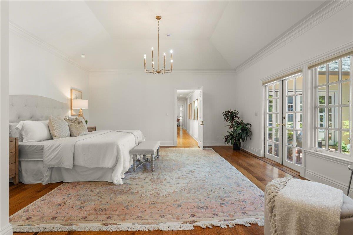 Detail Gallery Image 25 of 58 For 115 Doud Dr, Los Altos,  CA 94022 - 5 Beds | 4/2 Baths