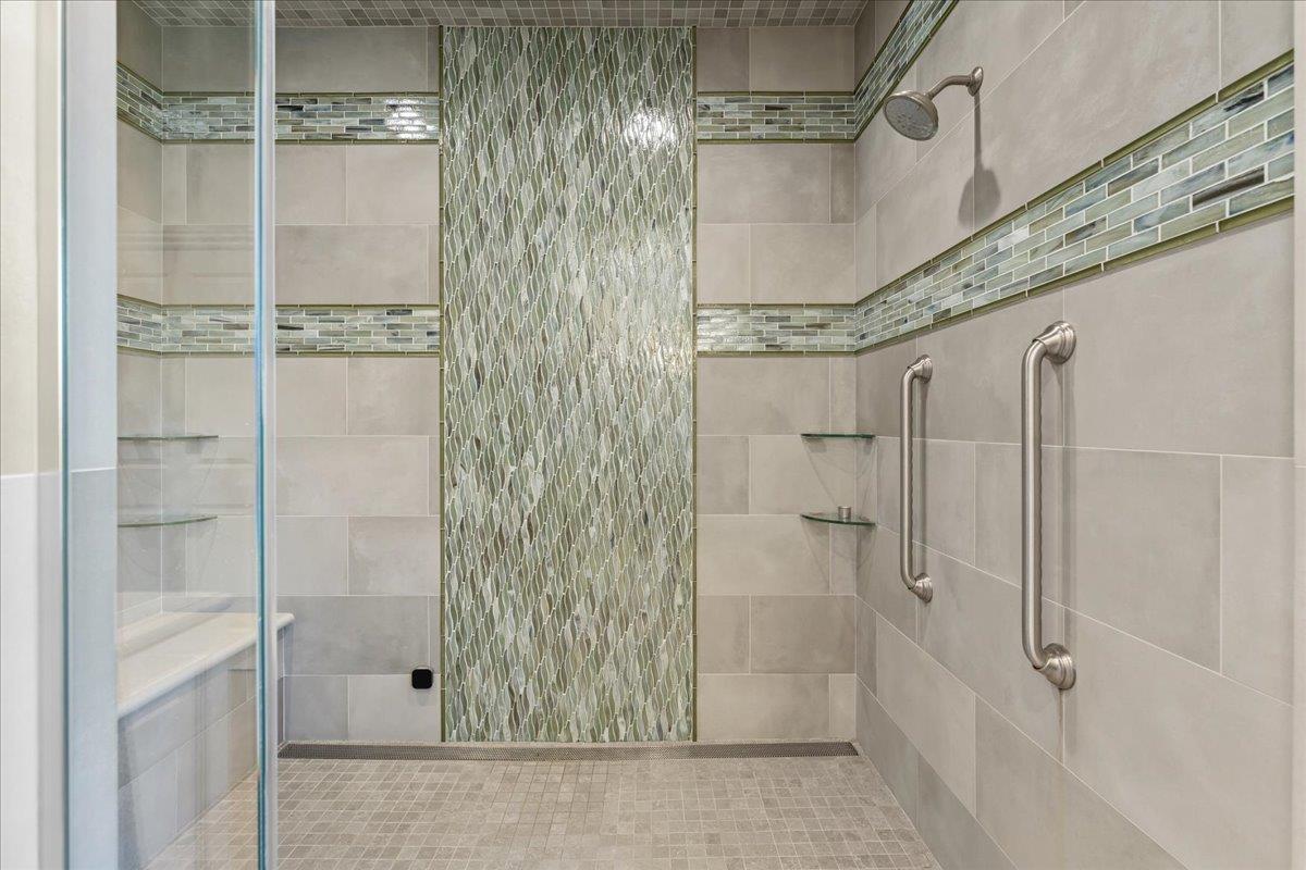 Detail Gallery Image 28 of 58 For 115 Doud Dr, Los Altos,  CA 94022 - 5 Beds | 4/2 Baths