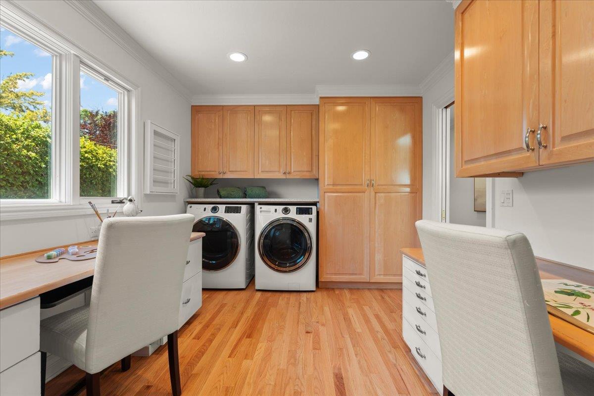 Detail Gallery Image 30 of 58 For 115 Doud Dr, Los Altos,  CA 94022 - 5 Beds | 4/2 Baths