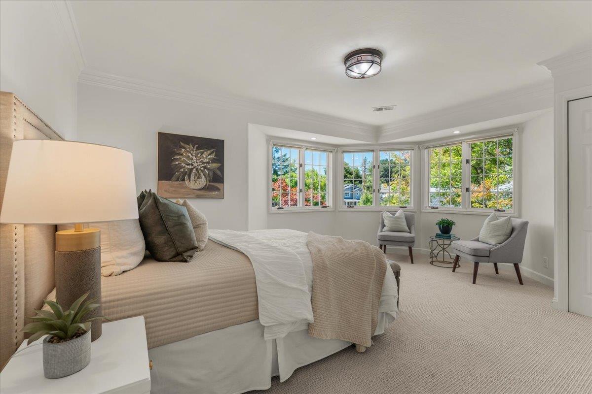Detail Gallery Image 38 of 58 For 115 Doud Dr, Los Altos,  CA 94022 - 5 Beds | 4/2 Baths