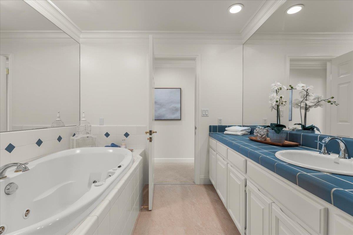 Detail Gallery Image 42 of 58 For 115 Doud Dr, Los Altos,  CA 94022 - 5 Beds | 4/2 Baths