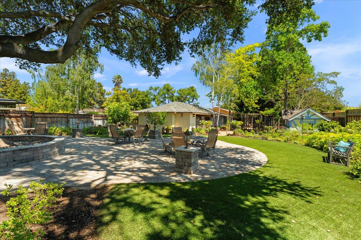 Detail Gallery Image 45 of 58 For 115 Doud Dr, Los Altos,  CA 94022 - 5 Beds | 4/2 Baths