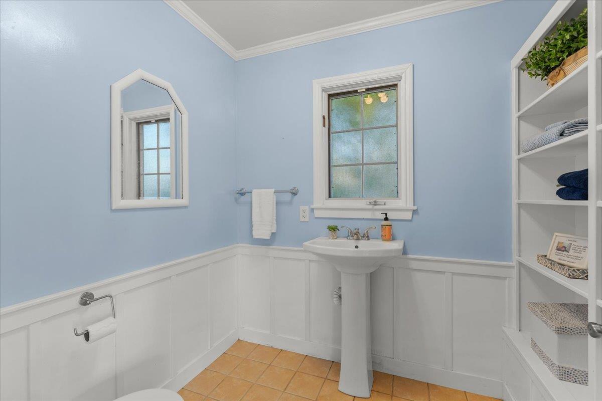 Detail Gallery Image 55 of 58 For 115 Doud Dr, Los Altos,  CA 94022 - 5 Beds | 4/2 Baths