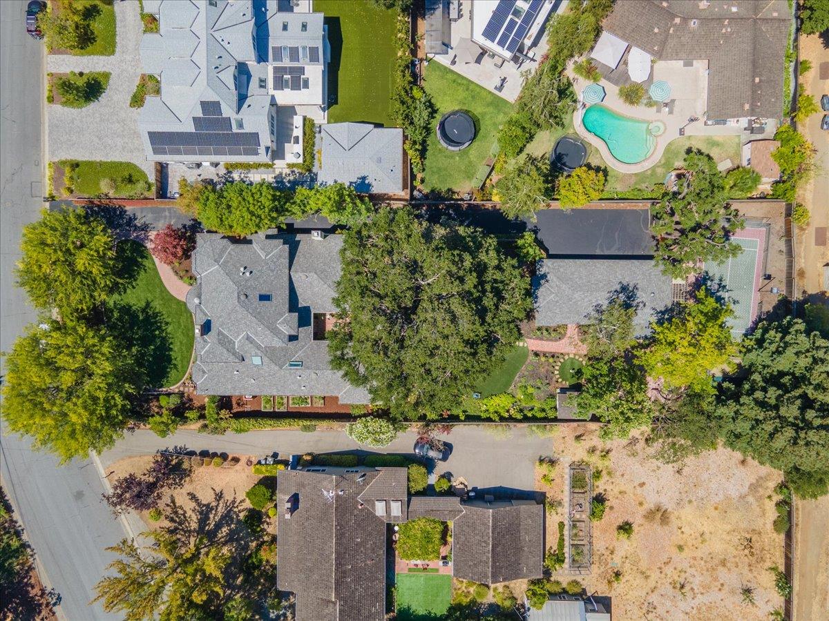 Detail Gallery Image 57 of 58 For 115 Doud Dr, Los Altos,  CA 94022 - 5 Beds | 4/2 Baths