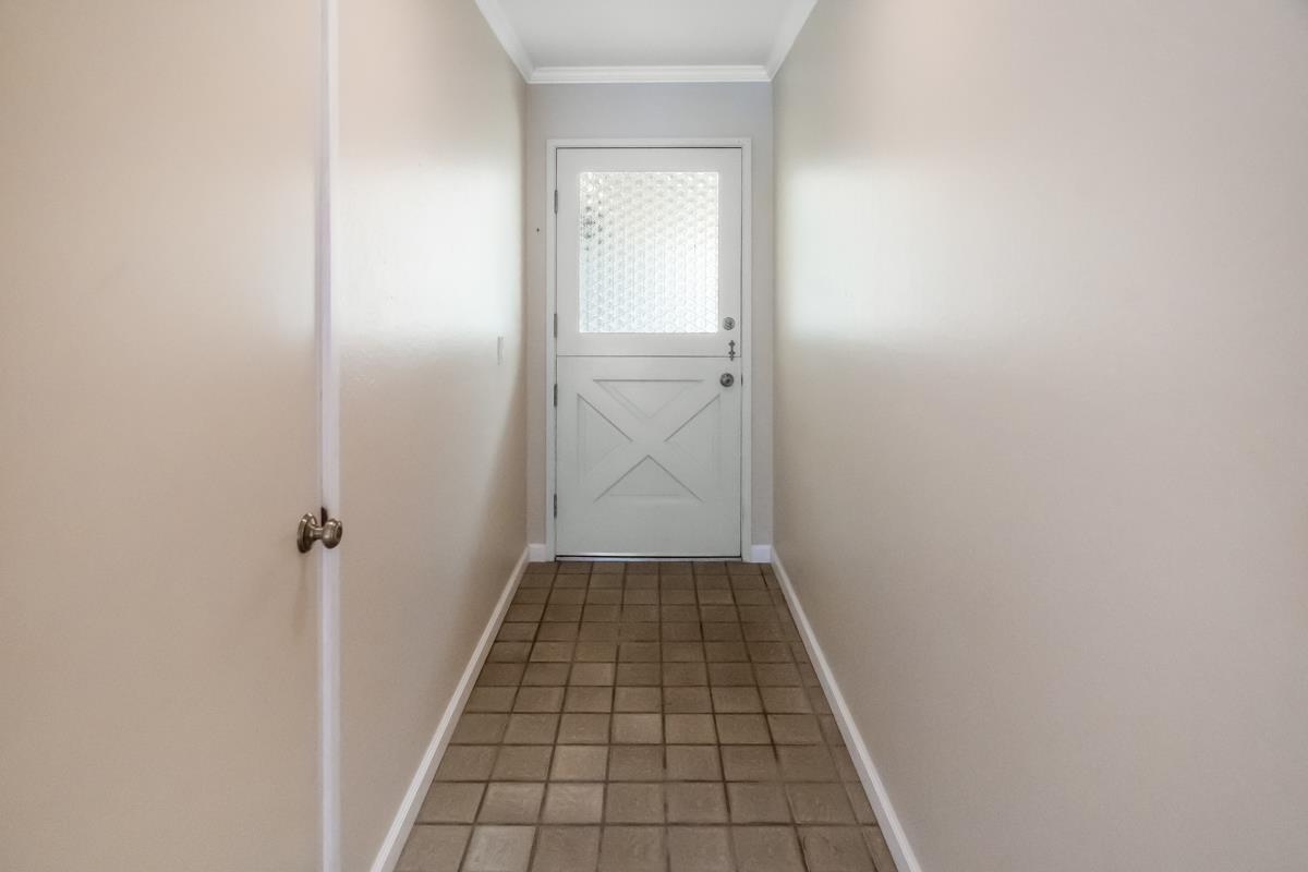 Detail Gallery Image 14 of 48 For 6354 Whaley Dr, San Jose,  CA 95135 - 2 Beds | 2 Baths