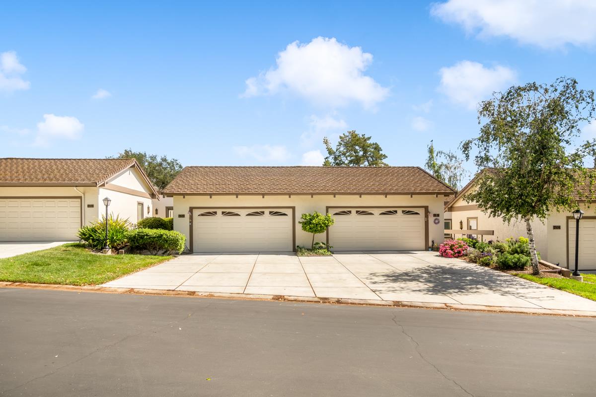 Detail Gallery Image 3 of 48 For 6354 Whaley Dr, San Jose,  CA 95135 - 2 Beds | 2 Baths
