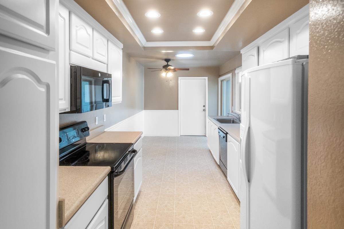 Detail Gallery Image 5 of 48 For 6354 Whaley Dr, San Jose,  CA 95135 - 2 Beds | 2 Baths