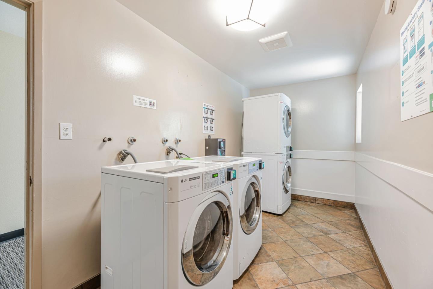 Detail Gallery Image 16 of 22 For 600 Brewster Ave, Redwood City,  CA 94063 - – Beds | – Baths