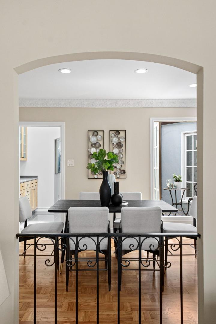 Detail Gallery Image 19 of 108 For 154 Stanyan St, San Francisco,  CA 94118 - 2 Beds | 1/1 Baths