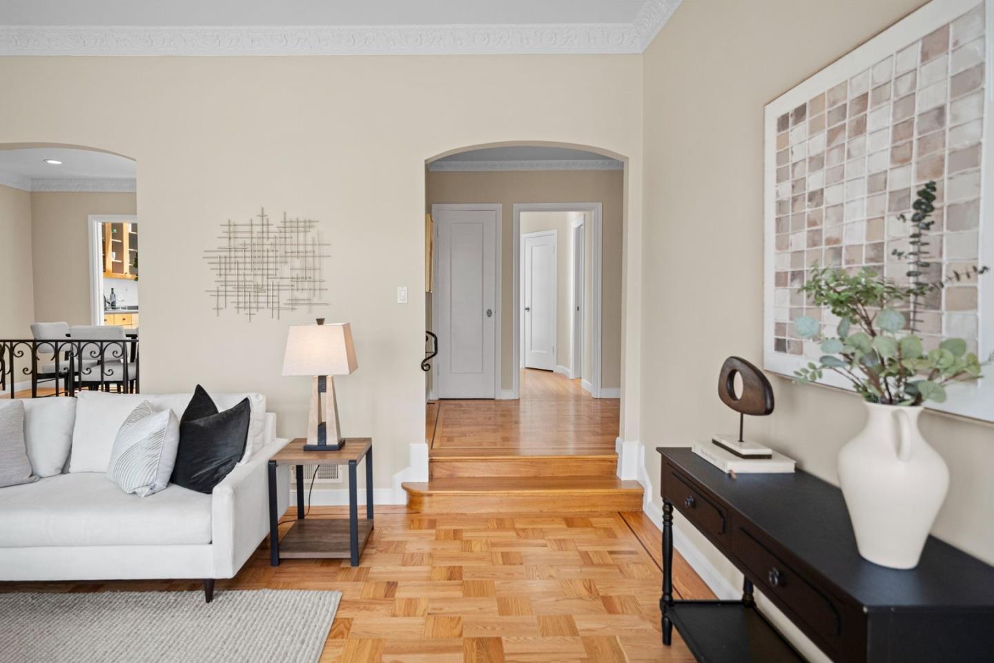 Detail Gallery Image 20 of 108 For 154 Stanyan St, San Francisco,  CA 94118 - 2 Beds | 1/1 Baths