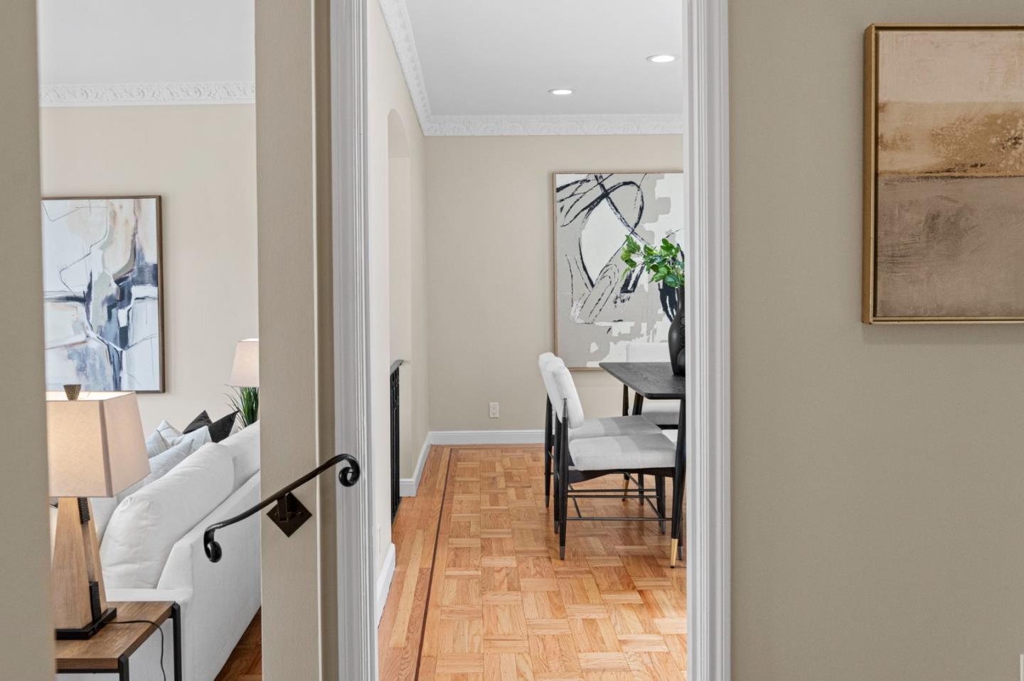 Detail Gallery Image 24 of 108 For 154 Stanyan St, San Francisco,  CA 94118 - 2 Beds | 1/1 Baths