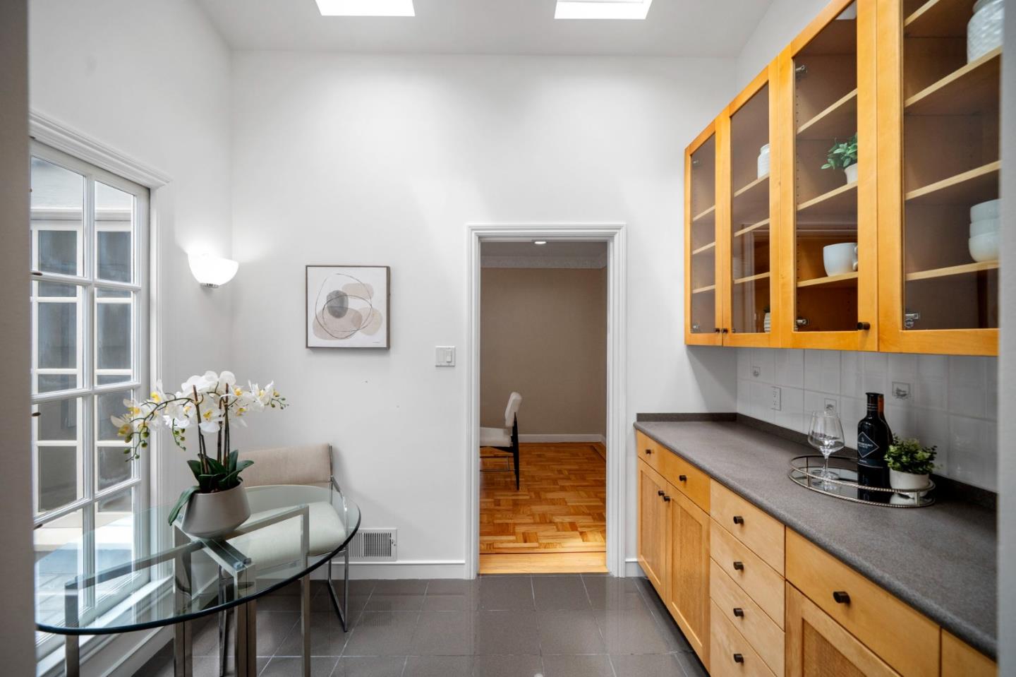 Detail Gallery Image 39 of 108 For 154 Stanyan St, San Francisco,  CA 94118 - 2 Beds | 1/1 Baths