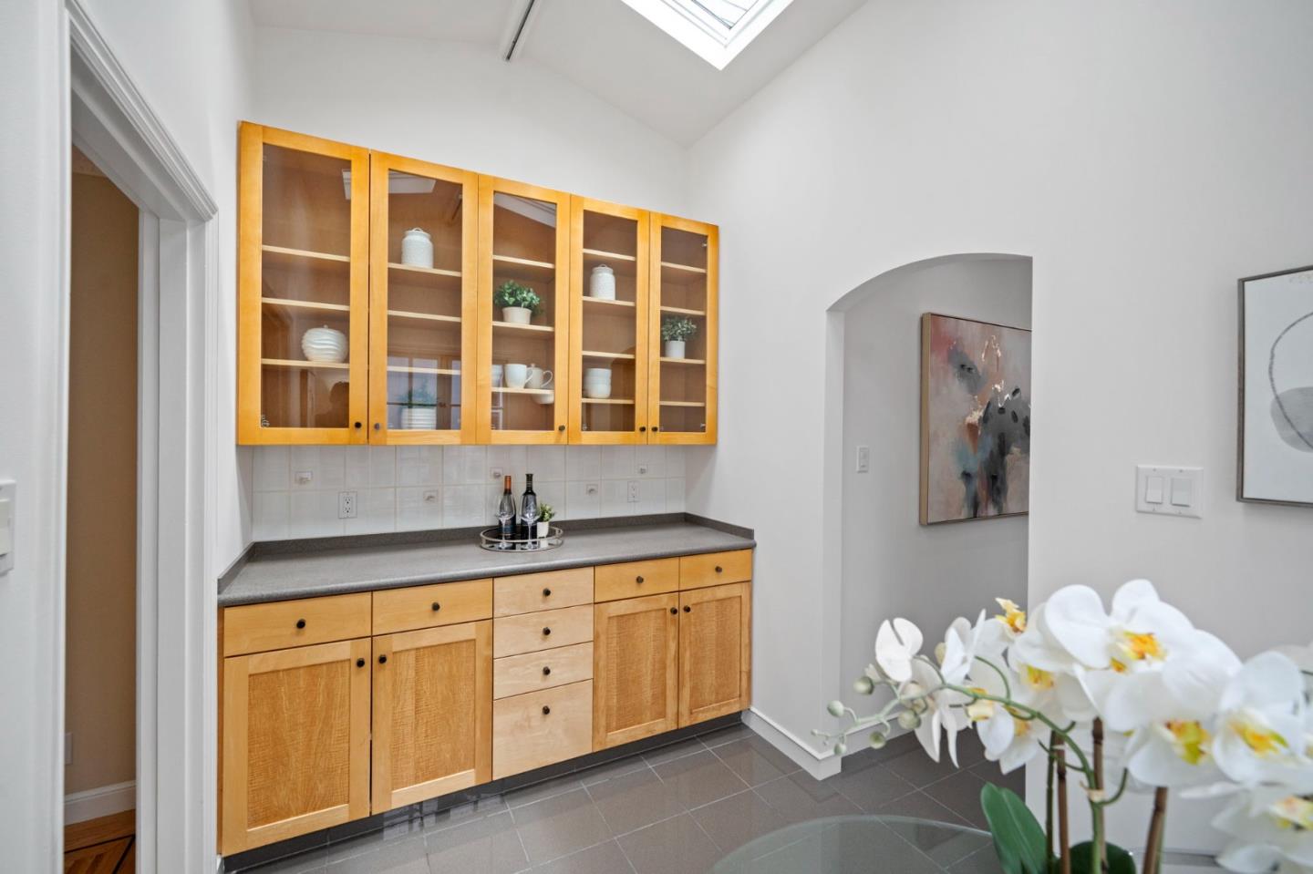 Detail Gallery Image 40 of 108 For 154 Stanyan St, San Francisco,  CA 94118 - 2 Beds | 1/1 Baths