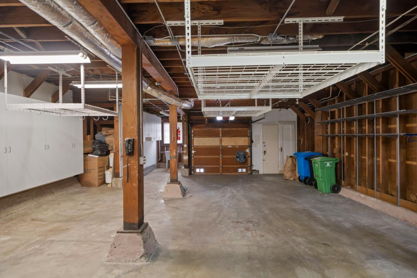 Detail Gallery Image 81 of 108 For 154 Stanyan St, San Francisco,  CA 94118 - 2 Beds | 1/1 Baths