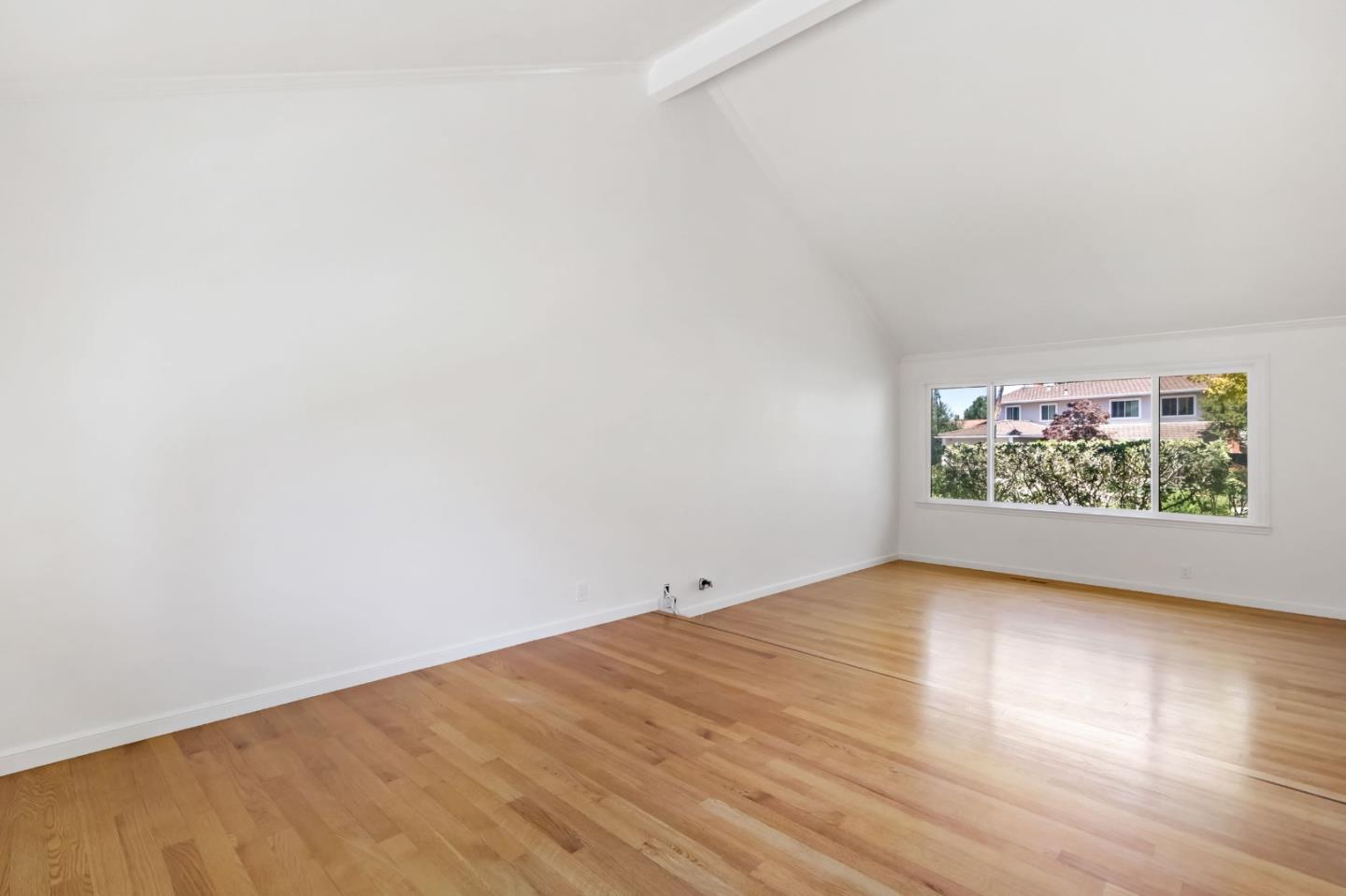 Detail Gallery Image 25 of 78 For 6561 Skyfarm Dr, San Jose,  CA 95120 - 4 Beds | 2/1 Baths