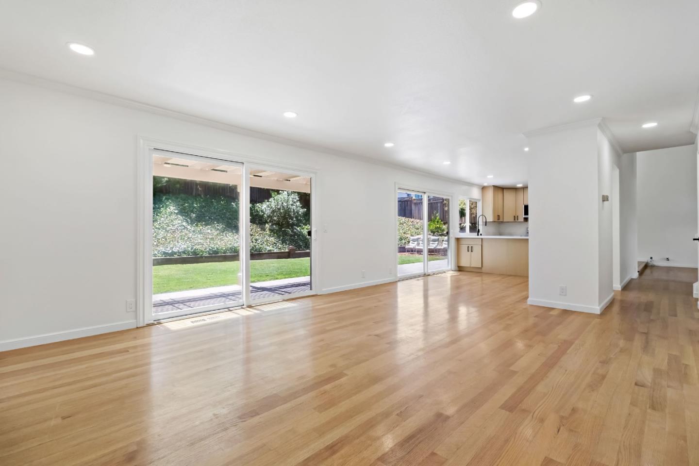 Detail Gallery Image 26 of 78 For 6561 Skyfarm Dr, San Jose,  CA 95120 - 4 Beds | 2/1 Baths