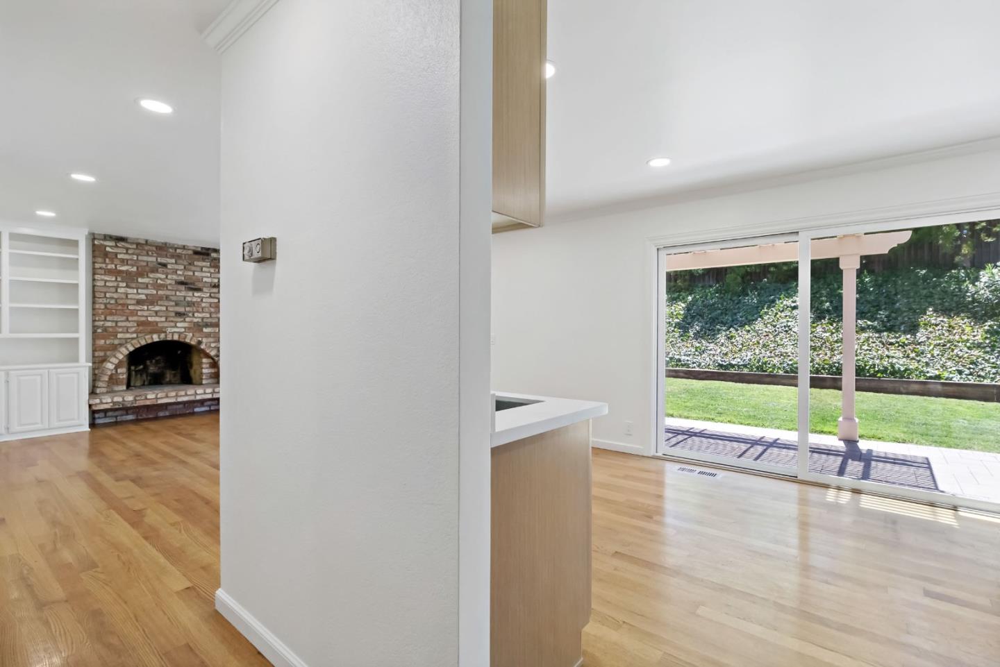 Detail Gallery Image 27 of 78 For 6561 Skyfarm Dr, San Jose,  CA 95120 - 4 Beds | 2/1 Baths