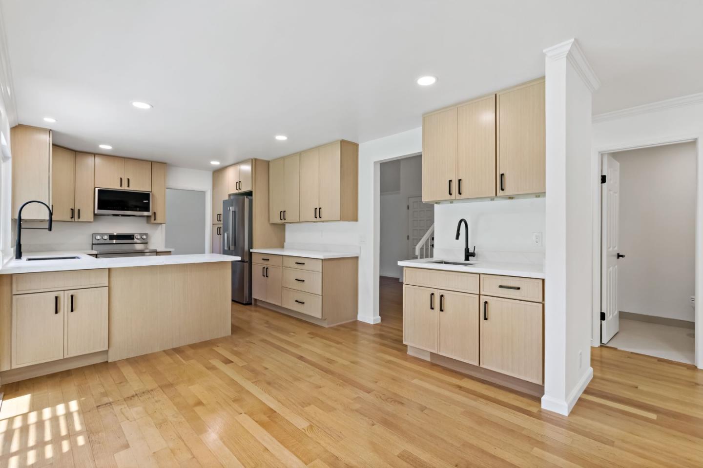 Detail Gallery Image 31 of 78 For 6561 Skyfarm Dr, San Jose,  CA 95120 - 4 Beds | 2/1 Baths