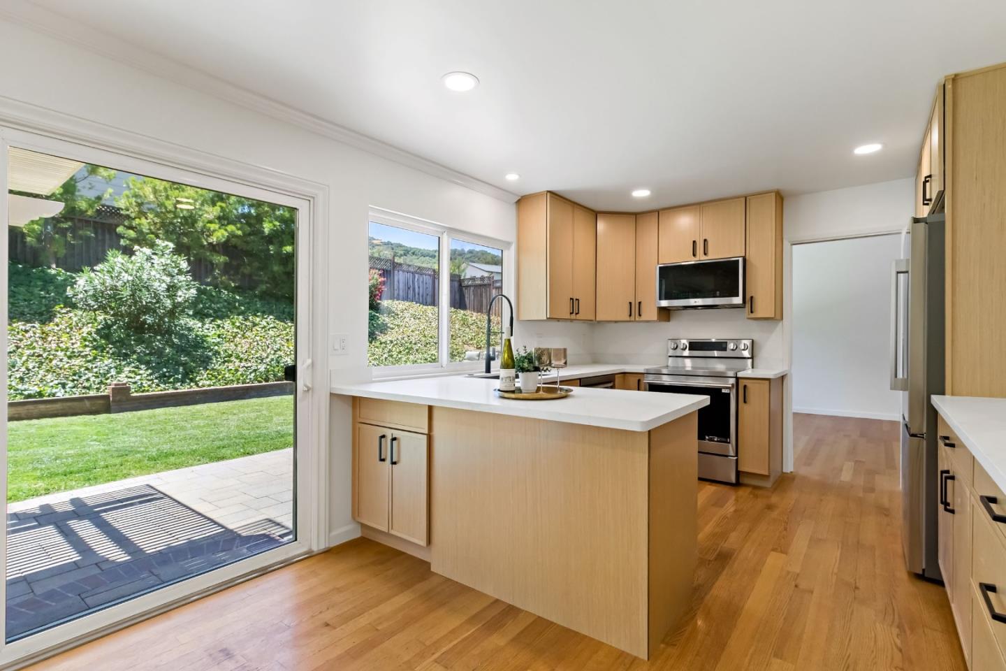 Detail Gallery Image 40 of 78 For 6561 Skyfarm Dr, San Jose,  CA 95120 - 4 Beds | 2/1 Baths