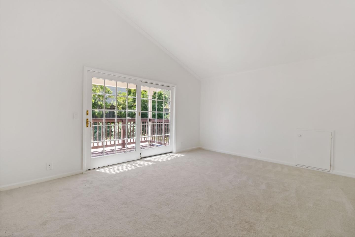 Detail Gallery Image 45 of 78 For 6561 Skyfarm Dr, San Jose,  CA 95120 - 4 Beds | 2/1 Baths