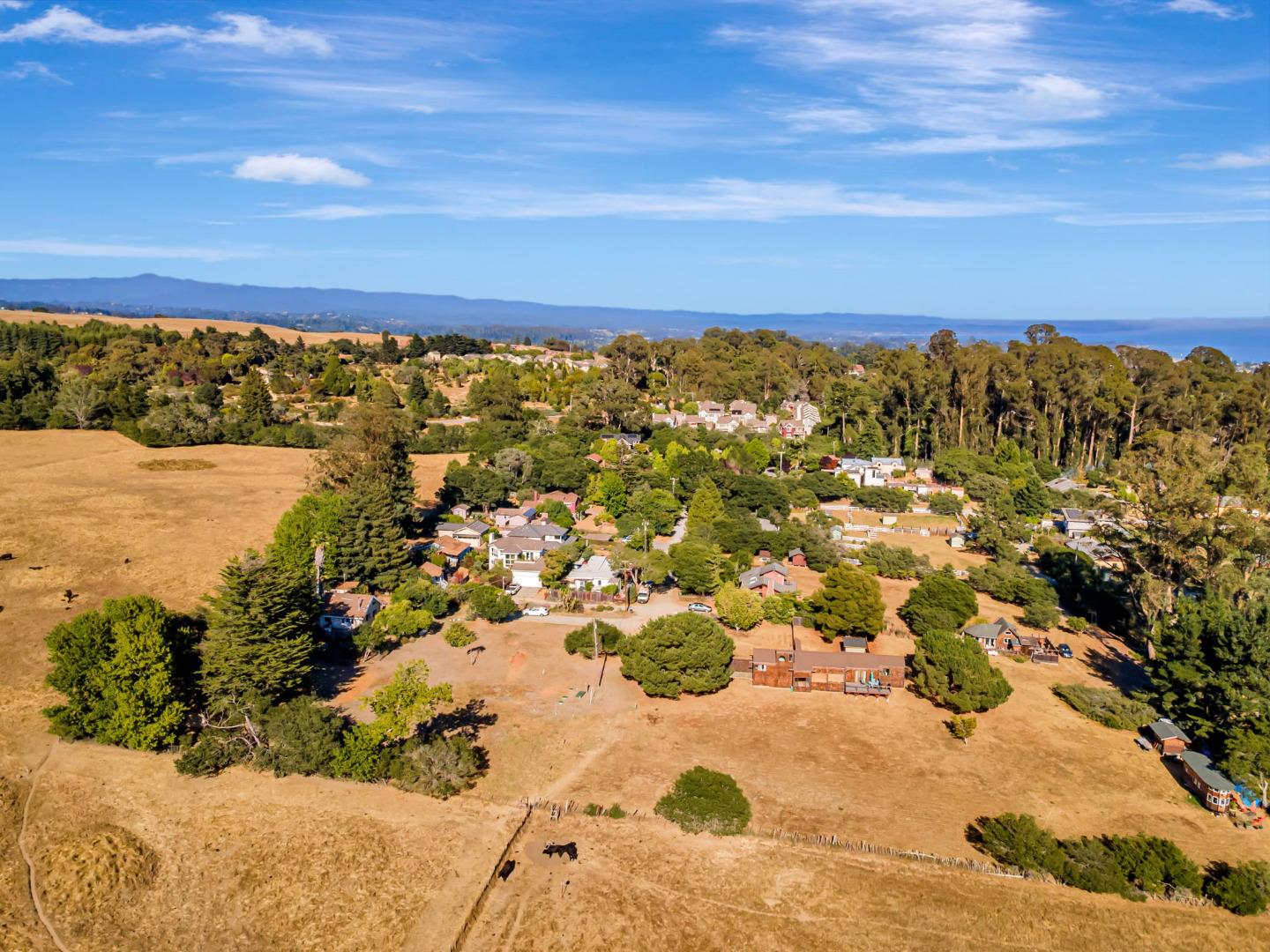 Detail Gallery Image 8 of 29 For 222 Highview Dr, Santa Cruz,  CA 95060 - 2 Beds | 1 Baths