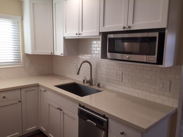 Detail Gallery Image 4 of 11 For 191 Higdon Ave #2,  Mountain View,  CA 94041 - 1 Beds | 1 Baths