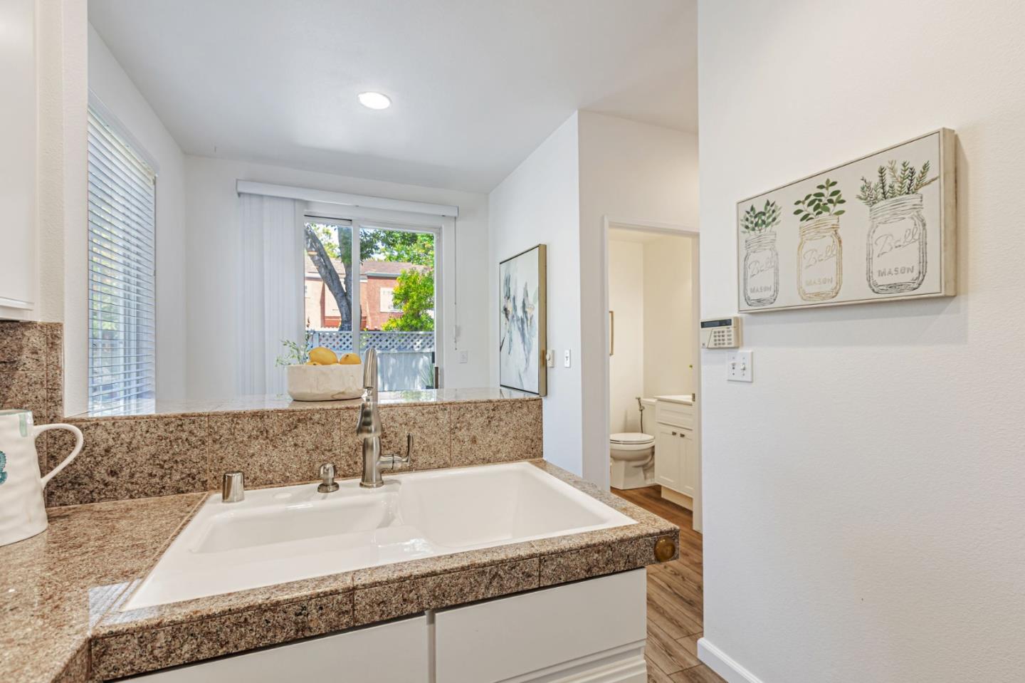Detail Gallery Image 12 of 45 For 55 Carnegie Sq, San Jose,  CA 95116 - 3 Beds | 2/1 Baths