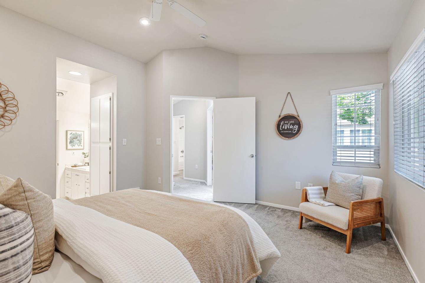 Detail Gallery Image 27 of 45 For 55 Carnegie Sq, San Jose,  CA 95116 - 3 Beds | 2/1 Baths