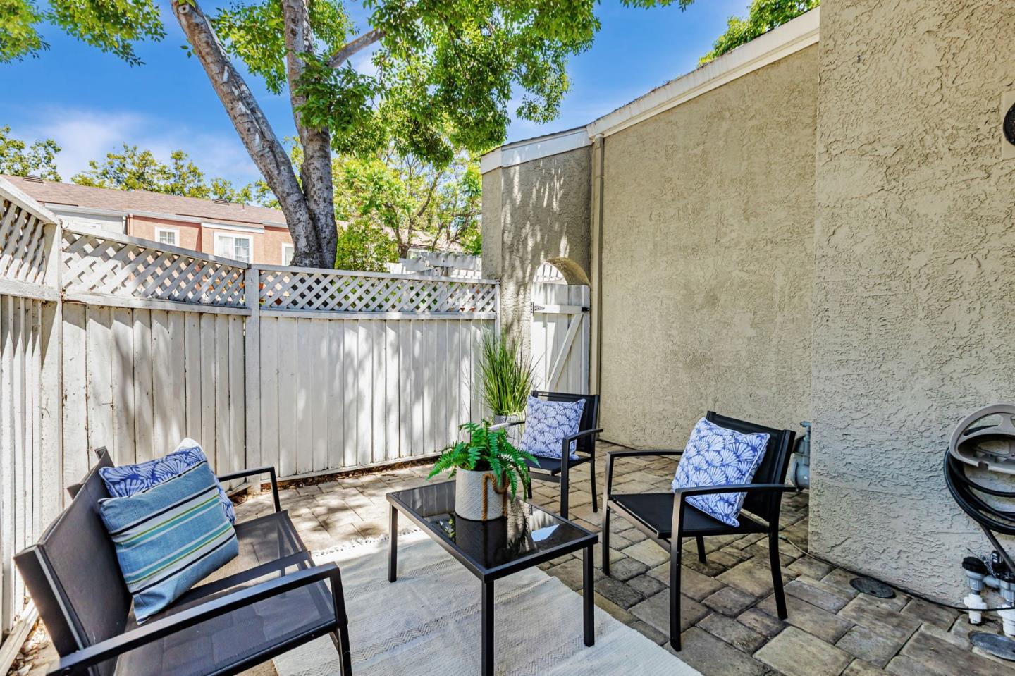 Detail Gallery Image 37 of 45 For 55 Carnegie Sq, San Jose,  CA 95116 - 3 Beds | 2/1 Baths