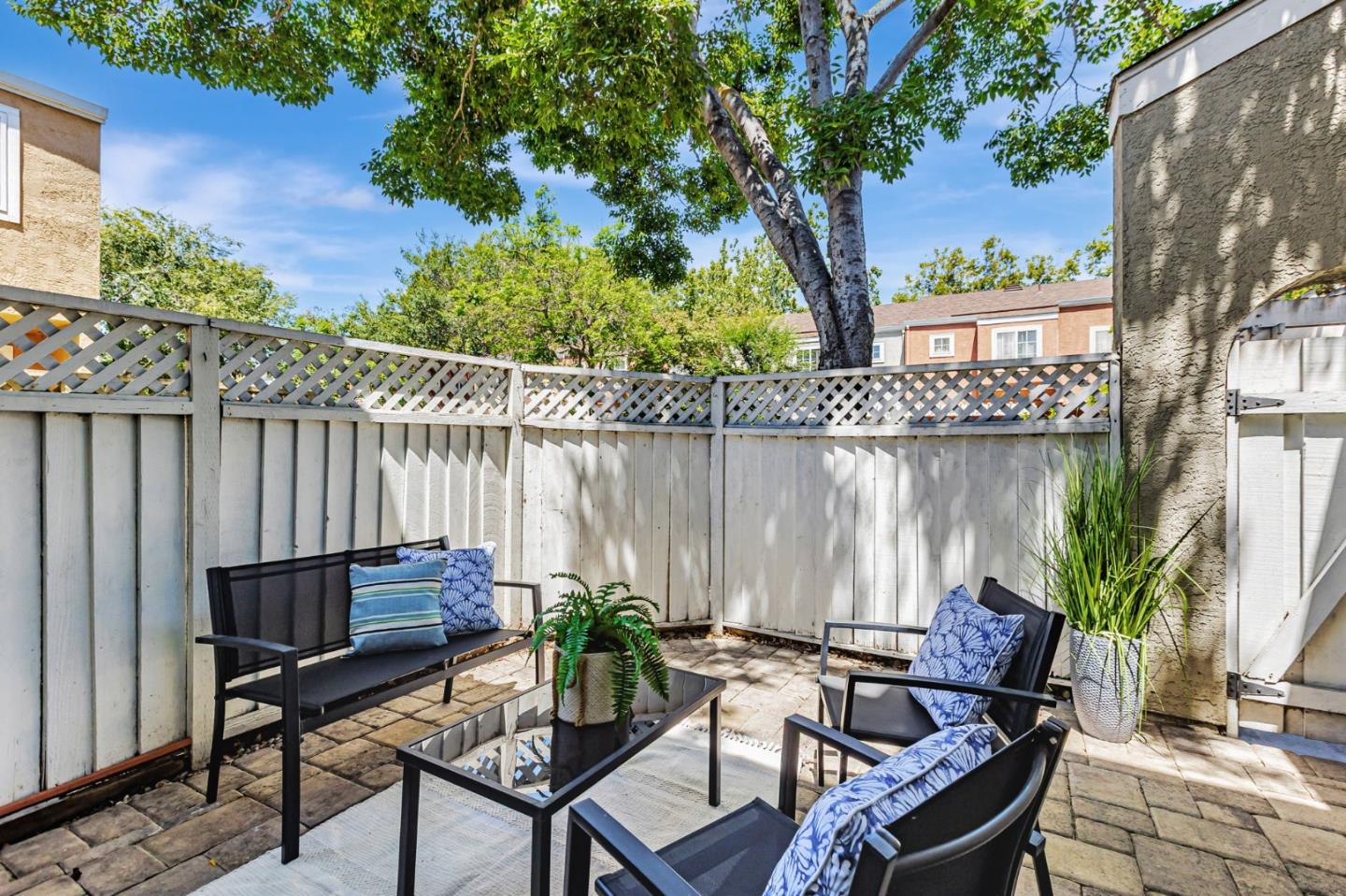 Detail Gallery Image 38 of 45 For 55 Carnegie Sq, San Jose,  CA 95116 - 3 Beds | 2/1 Baths
