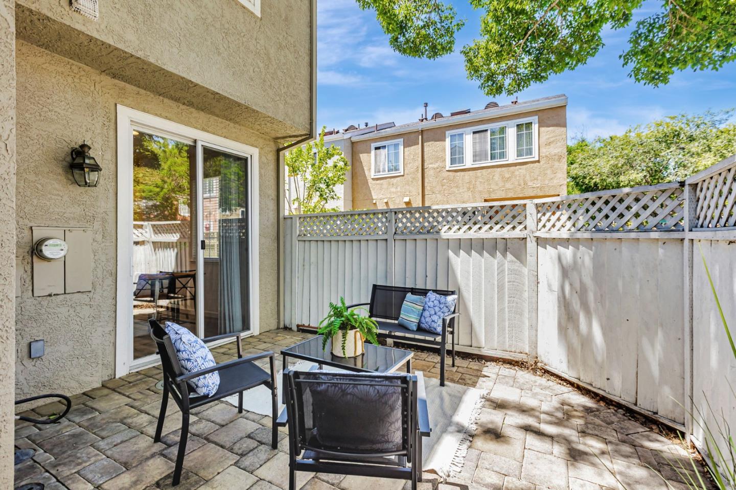 Detail Gallery Image 39 of 45 For 55 Carnegie Sq, San Jose,  CA 95116 - 3 Beds | 2/1 Baths