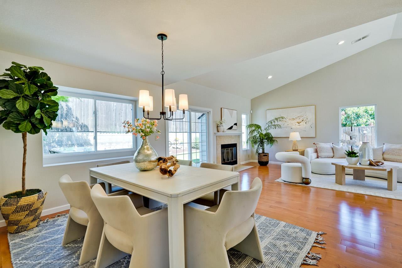 Detail Gallery Image 11 of 60 For 7859 Creekline Dr, Cupertino,  CA 95014 - 4 Beds | 2/1 Baths