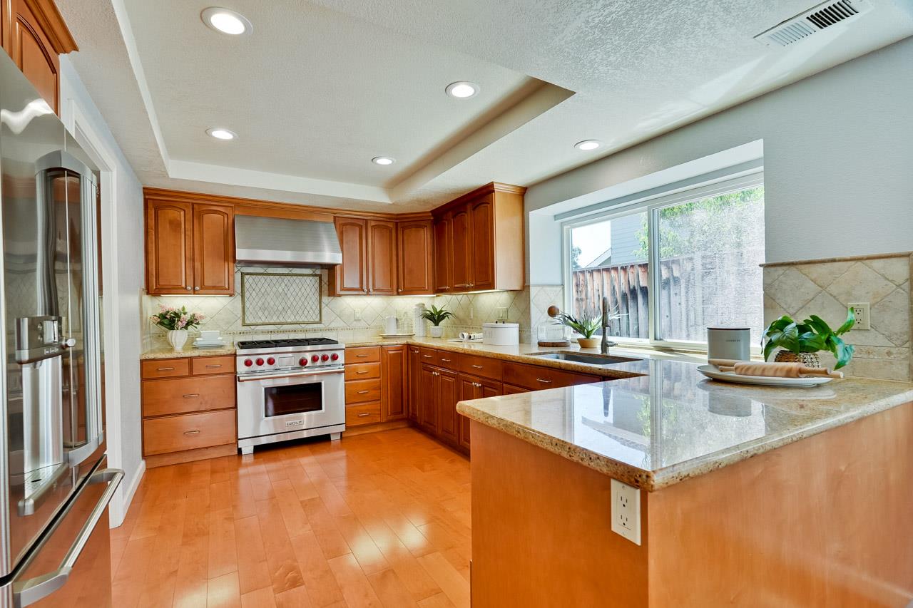 Detail Gallery Image 18 of 60 For 7859 Creekline Dr, Cupertino,  CA 95014 - 4 Beds | 2/1 Baths