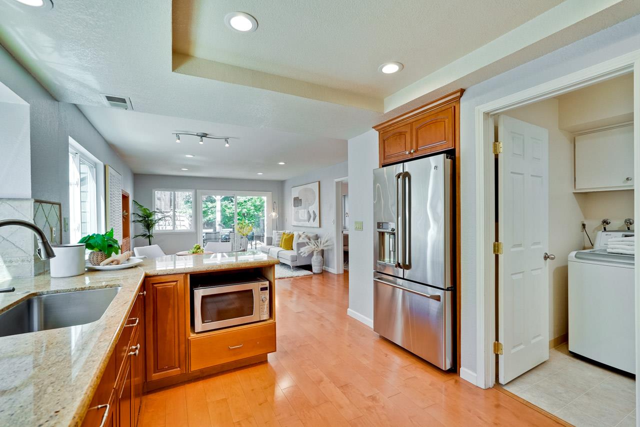 Detail Gallery Image 20 of 60 For 7859 Creekline Dr, Cupertino,  CA 95014 - 4 Beds | 2/1 Baths