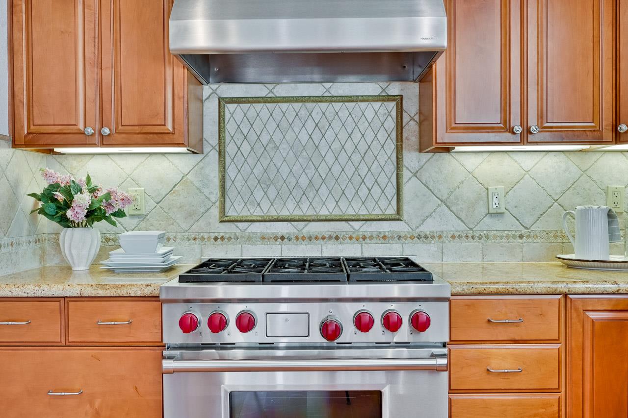 Detail Gallery Image 22 of 60 For 7859 Creekline Dr, Cupertino,  CA 95014 - 4 Beds | 2/1 Baths