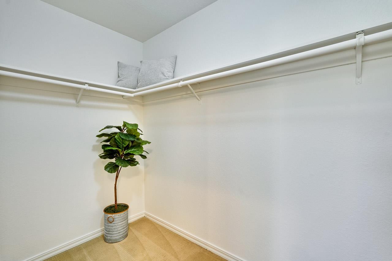 Detail Gallery Image 46 of 60 For 7859 Creekline Dr, Cupertino,  CA 95014 - 4 Beds | 2/1 Baths