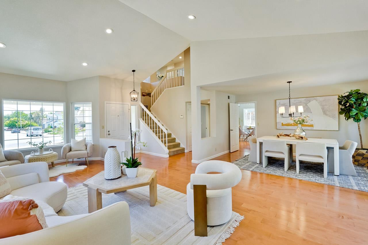 Detail Gallery Image 6 of 60 For 7859 Creekline Dr, Cupertino,  CA 95014 - 4 Beds | 2/1 Baths